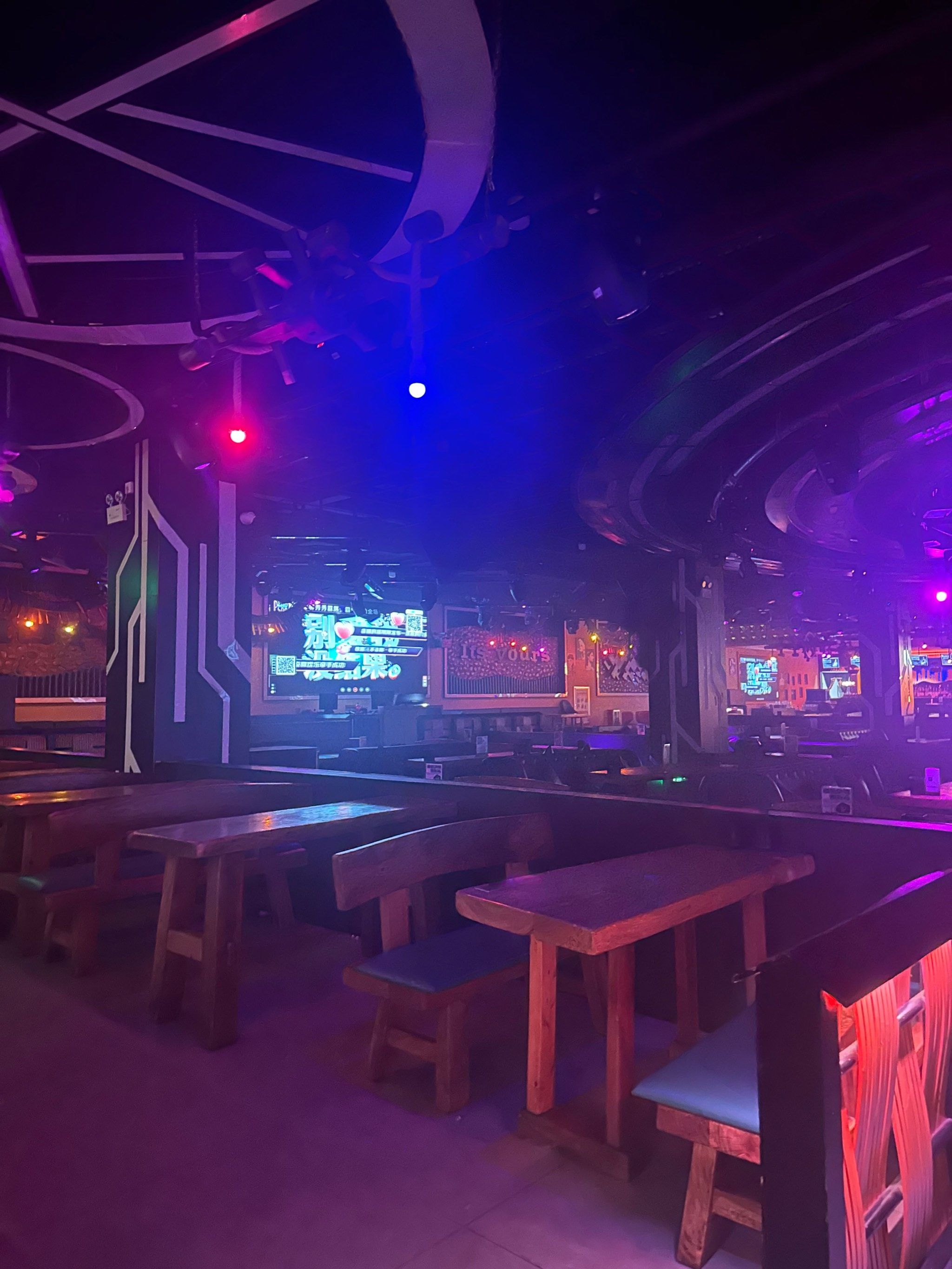 商务ktv搜罗：郑州商务ktv有哪些待揭晓-上街区ktv预定